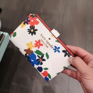 KATE SPADE COMPACT WALLET